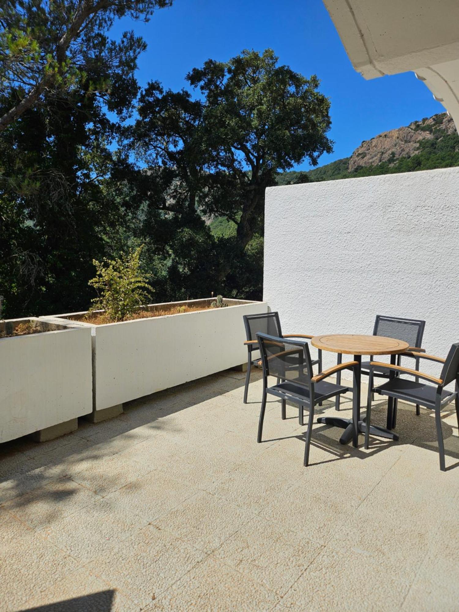 Cap Sud Vacances, La Garde-Freinet Exterior foto